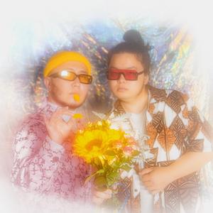 黑人麦克到日本朋友家做客
